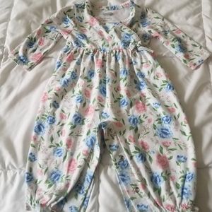 Mud Pie Floral Convertible Sleeping Gown